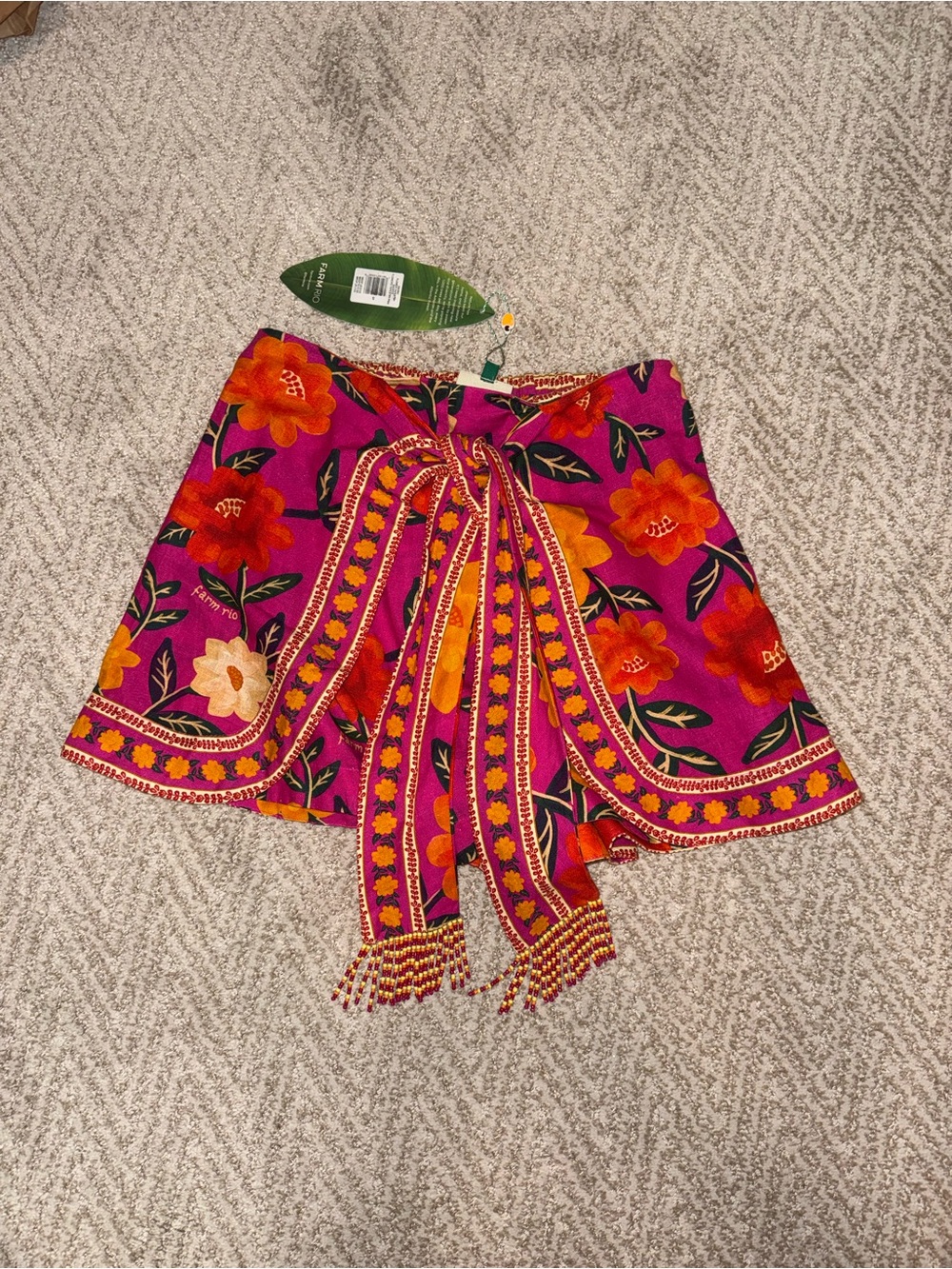 NWT FARM Rio Pink and Orange Floral Bow-Front Tapestry Shorts - Picture 3 of 6